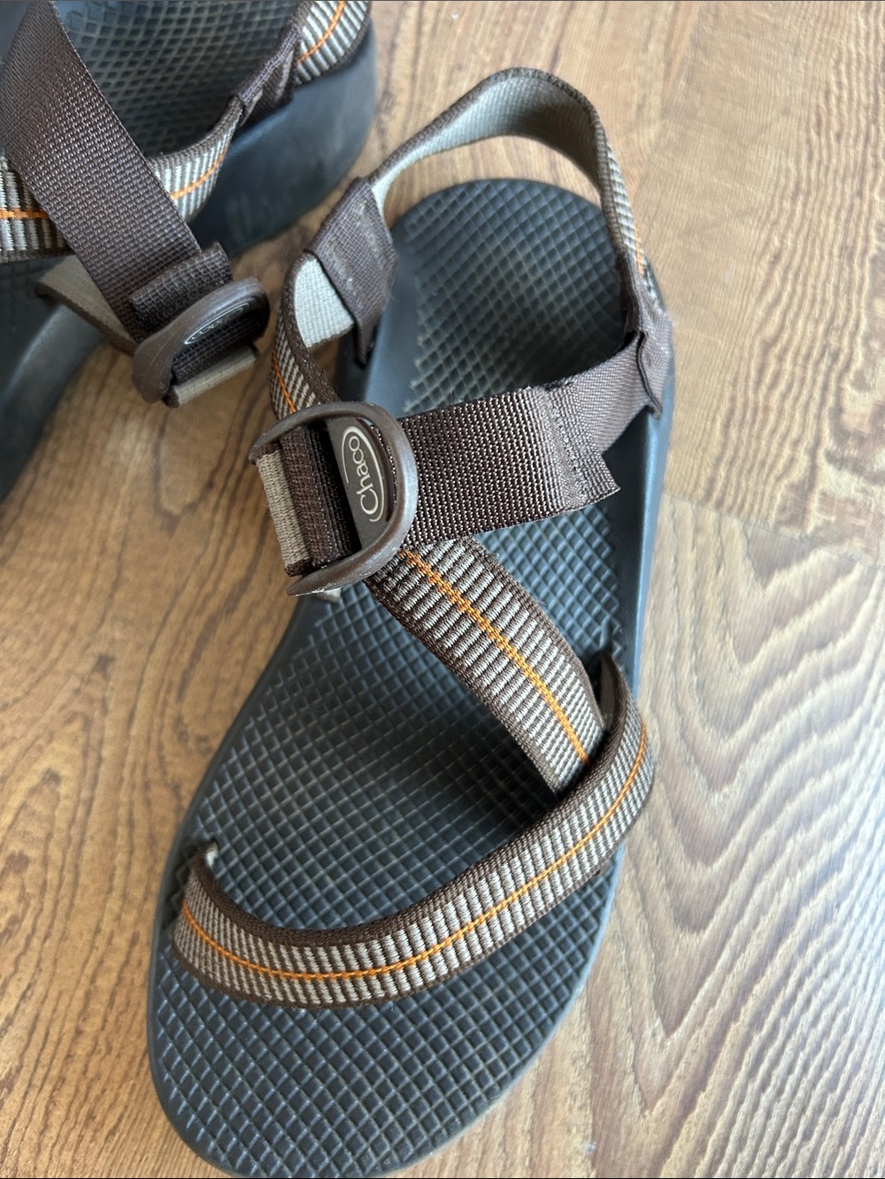 Men's Accessories Subcategory Classification - Picture 2 of 8